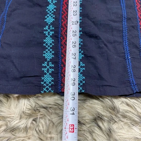 Johnny Was 3J Workshop Navy
Cotton Embroidered - Picture 5 of 5